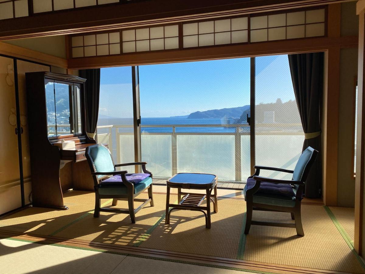 Atami Onsen Guest House Megumi מראה חיצוני תמונה