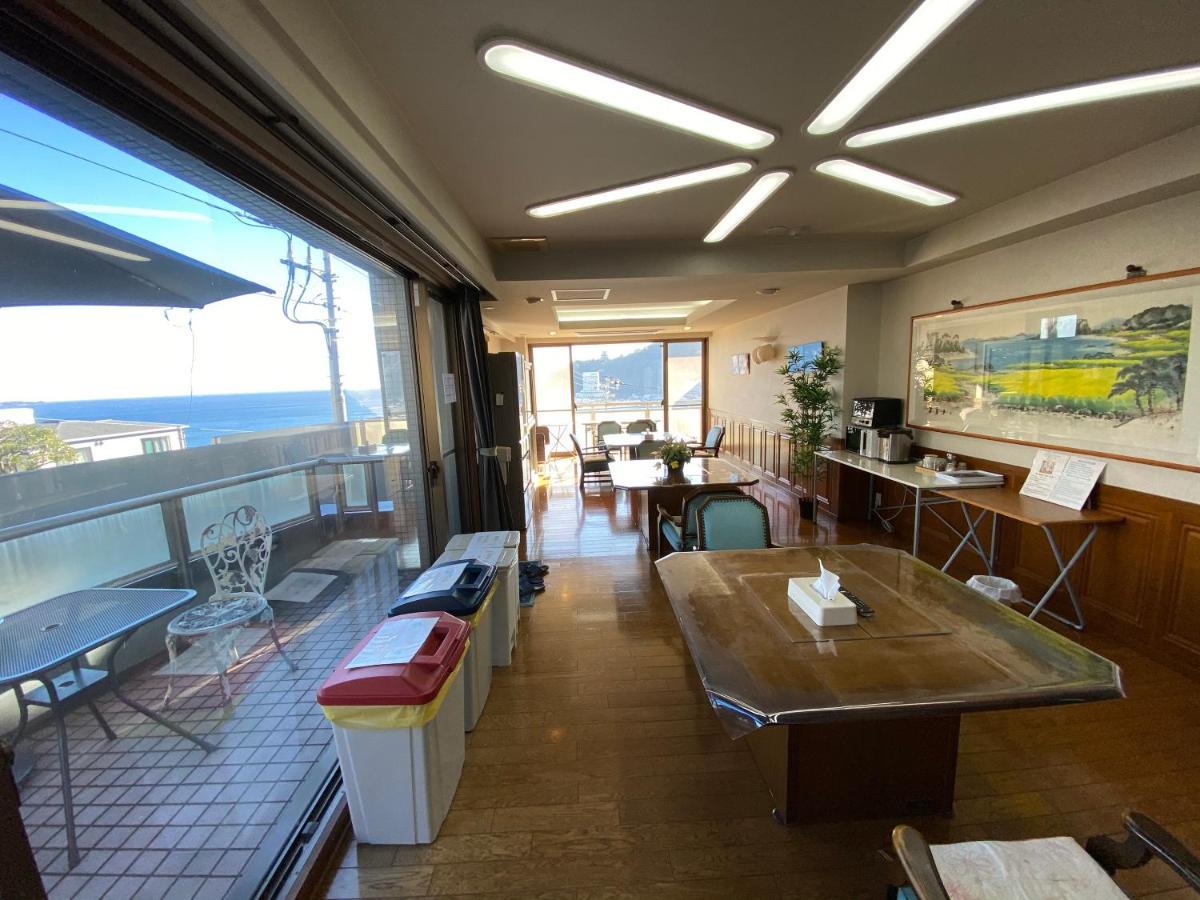 Atami Onsen Guest House Megumi מראה חיצוני תמונה