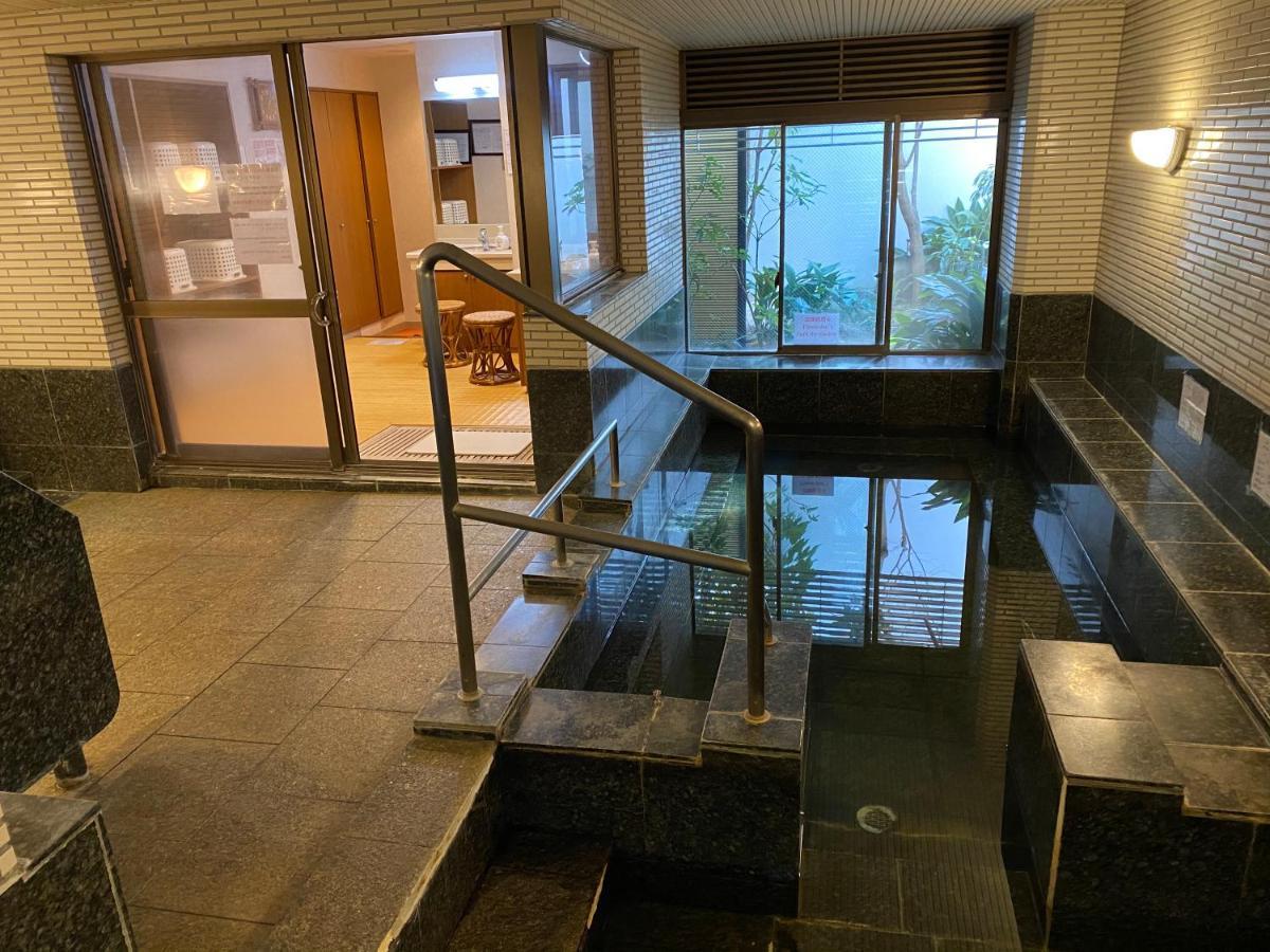 Atami Onsen Guest House Megumi מראה חיצוני תמונה